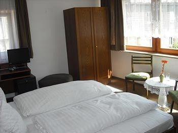 Hotel Wiesbadener Hof Stoccarda Esterno foto