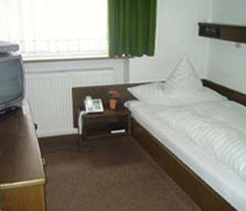 Hotel Wiesbadener Hof Stoccarda Esterno foto
